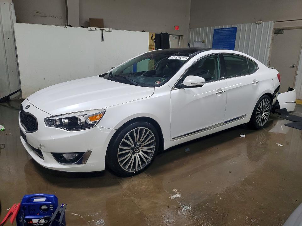 2016 KIA CADENZA — VIN KNALN4D73G5213807