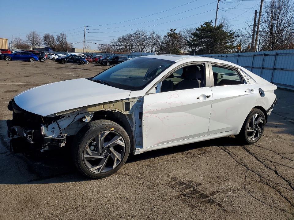 2025 HYUNDAI ELANTRA — VIN KMHLS4DG2SU881457
