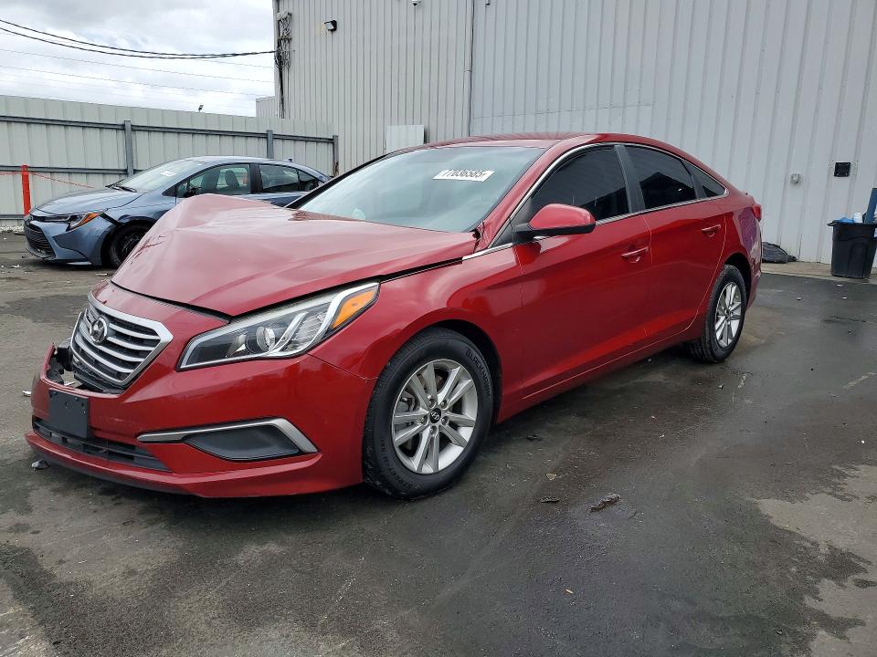 2016 HYUNDAI SONATA — VIN 5NPE24AF8GH273873