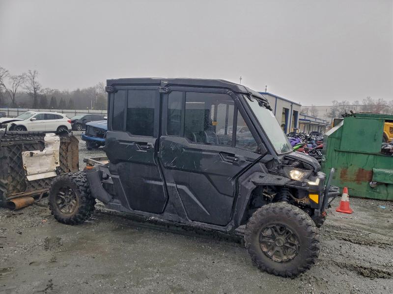 2025 CAN-AM DEFENDER — VIN 3JBUUAX4XSK018248