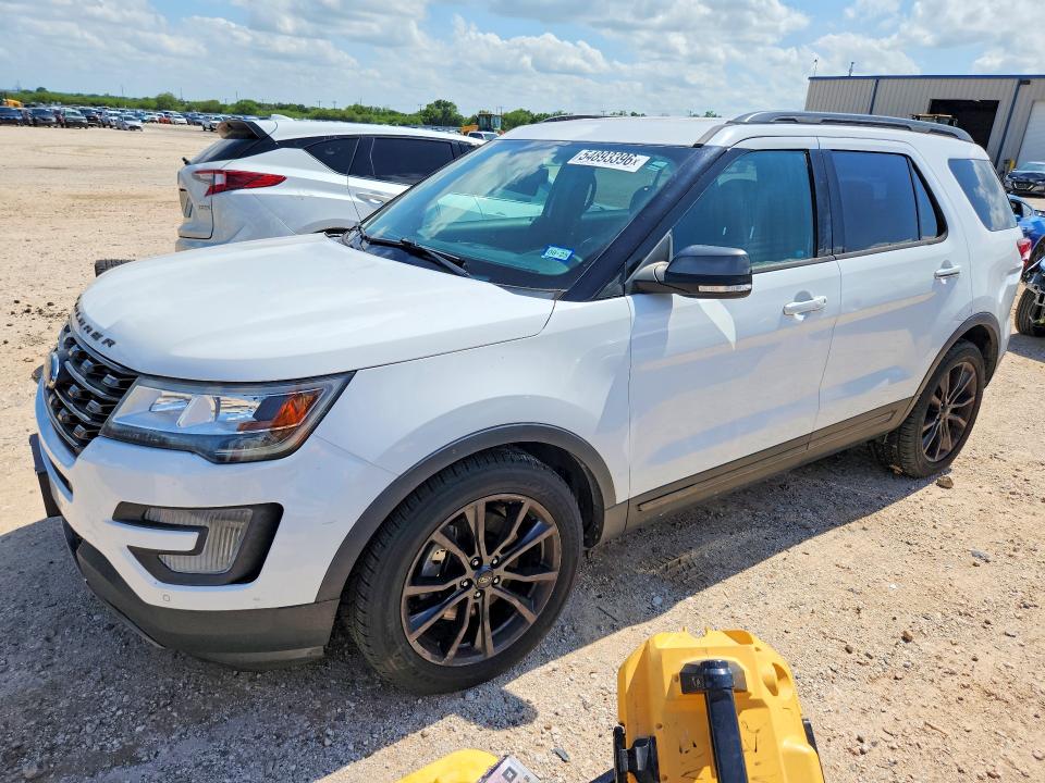 2017 FORD EXPLORER — VIN 1FM5K7D88HGD85752