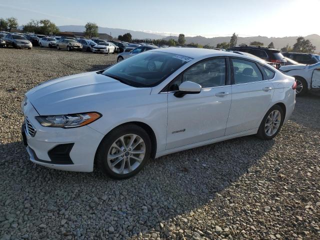 2019 FORD FUSION SE — VIN 3FA6P0LU2KR202397