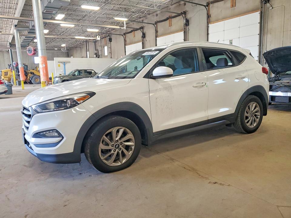 2016 HYUNDAI TUCSON — VIN KM8J33A42GU054753