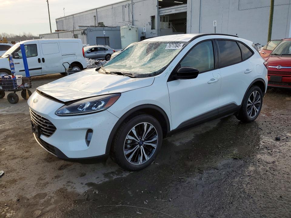 2021 FORD ESCAPE SEL — VIN 1FMCU9H97MUB32224