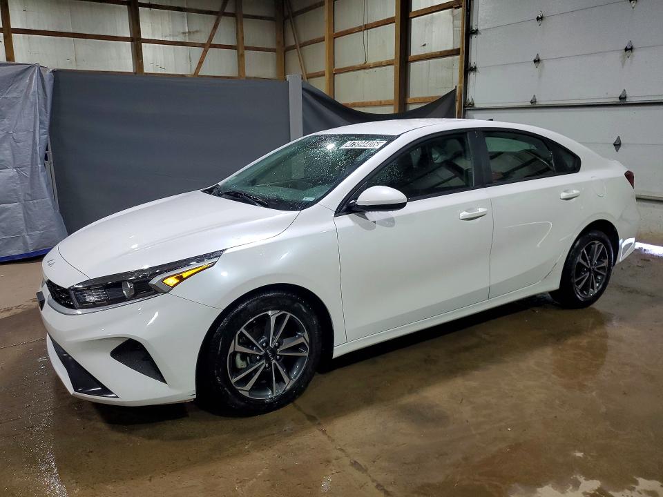 2024 KIA FORTE — VIN 3KPF24AD2RE779693