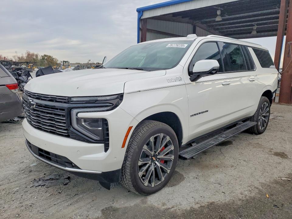 2025 CHEVROLET SUBURBAN — VIN 1GNS6GR82SR383776