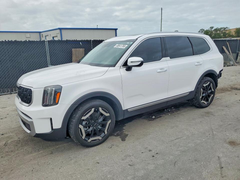 2024 KIA TELLURIDE — VIN 5XYP34GC4RG429615