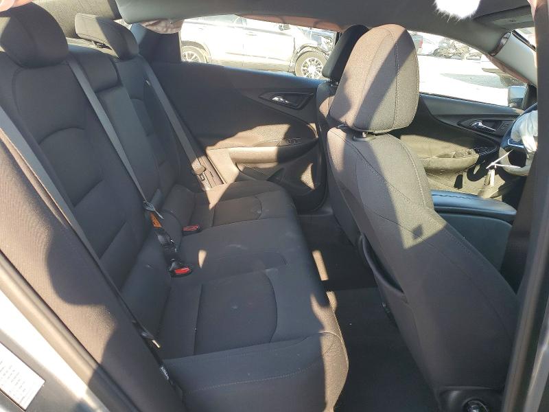 1G1ZD5ST4PF165663