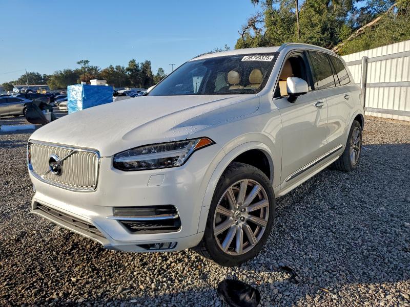 2016 VOLVO XC90 T6 — VIN YV4A22PL7G1065634