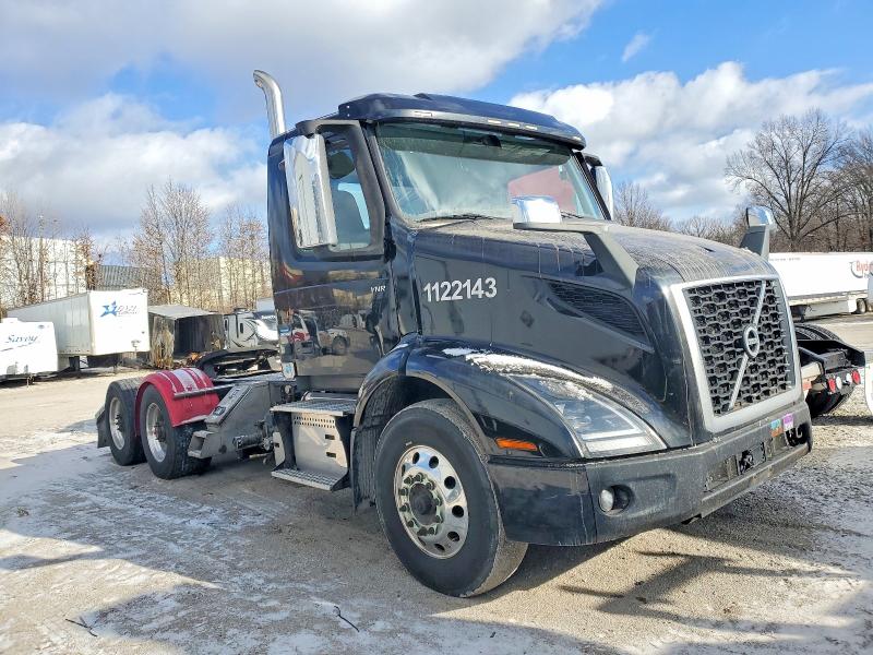 2020 VOLVO VNR — VIN 4V4WB9DH1LN259858