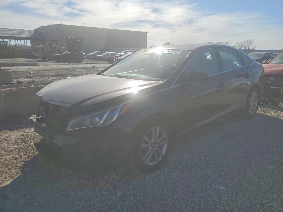 2017 HYUNDAI SONATA SE — VIN 5NPE24AF8HH479762