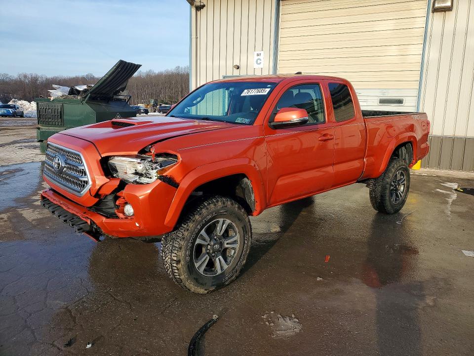 2016 TOYOTA TACOMA — VIN 5TFSZ5AN9GX045476