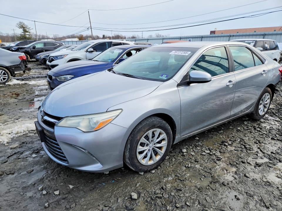 2015 TOYOTA CAMRY — VIN 4T4BF1FK3FR447642