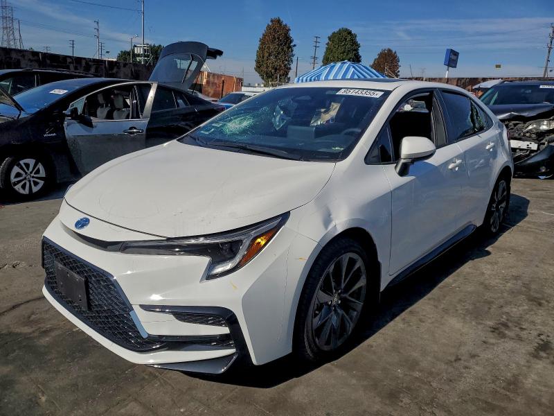 2025 TOYOTA COROLLA LE — VIN JTDBCMFE7SJ040289