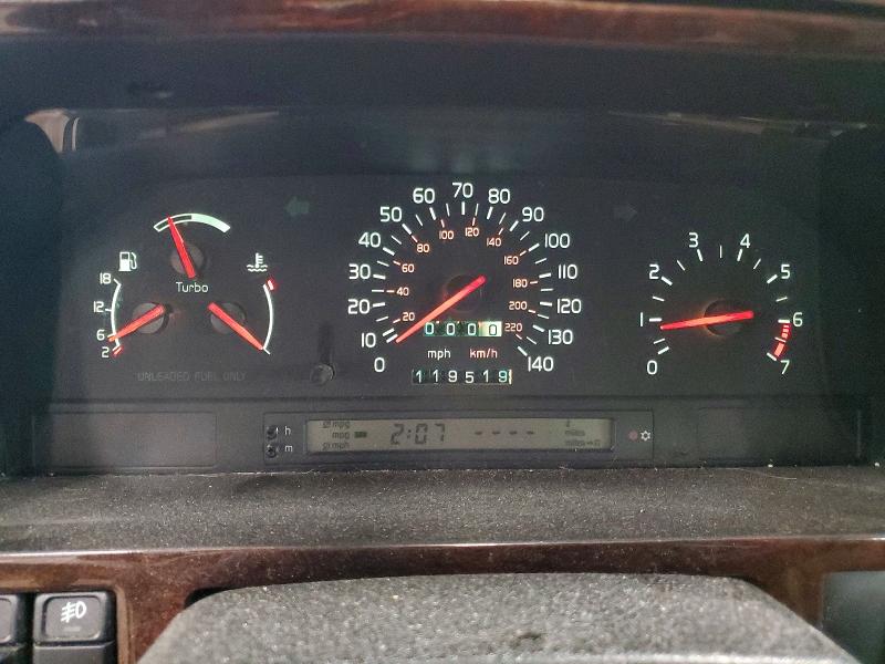 YV1LS5729T2305303