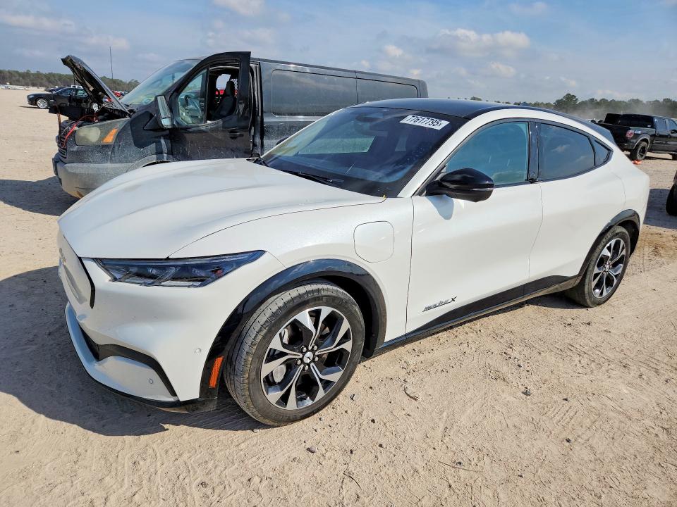 2023 FORD MUSTANG MA — VIN 3FMTK3R72PMA54623