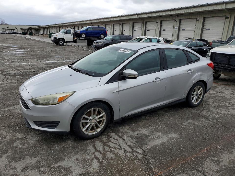 2016 FORD FOCUS — VIN 1FADP3F24GL268636