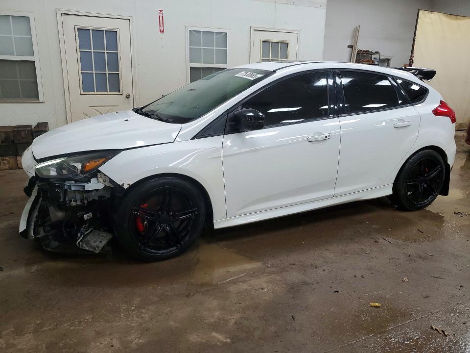 2017 FORD FOCUS — VIN 1FADP3L99HL204479