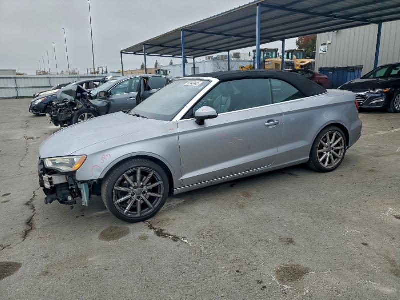 2015 AUDI A3 PREMIUM — VIN WAU3FLFF7F1077845