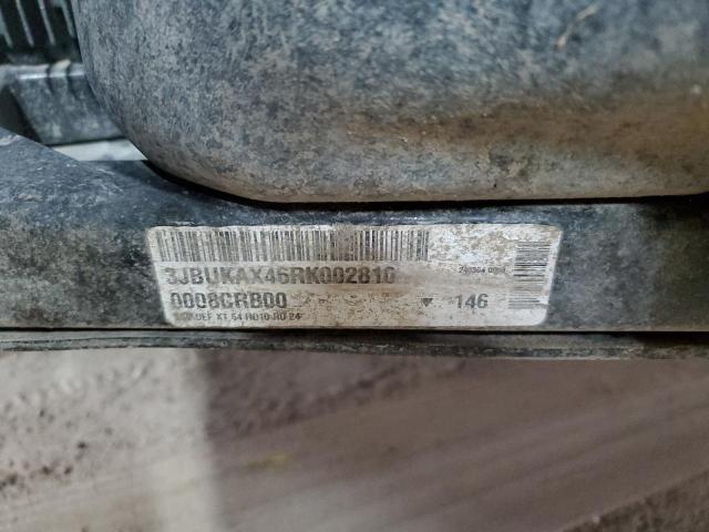 3JBUKAX46RK002810