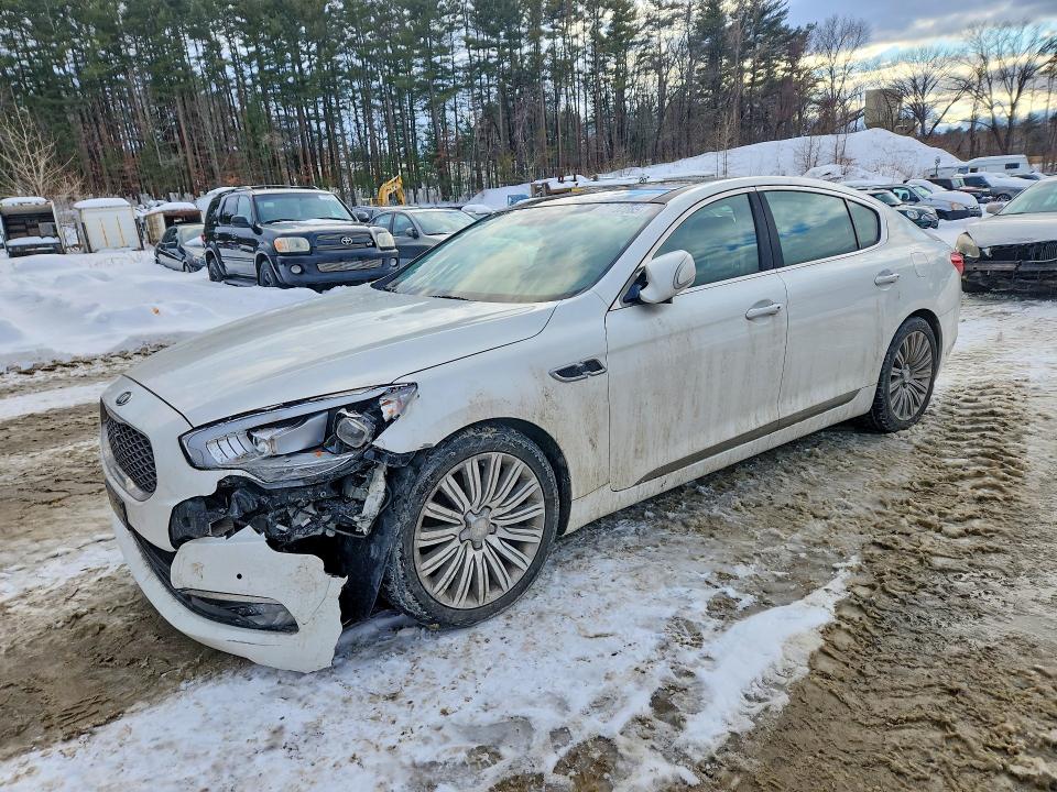 2015 KIA K900 — VIN KNALU4D47F6026748