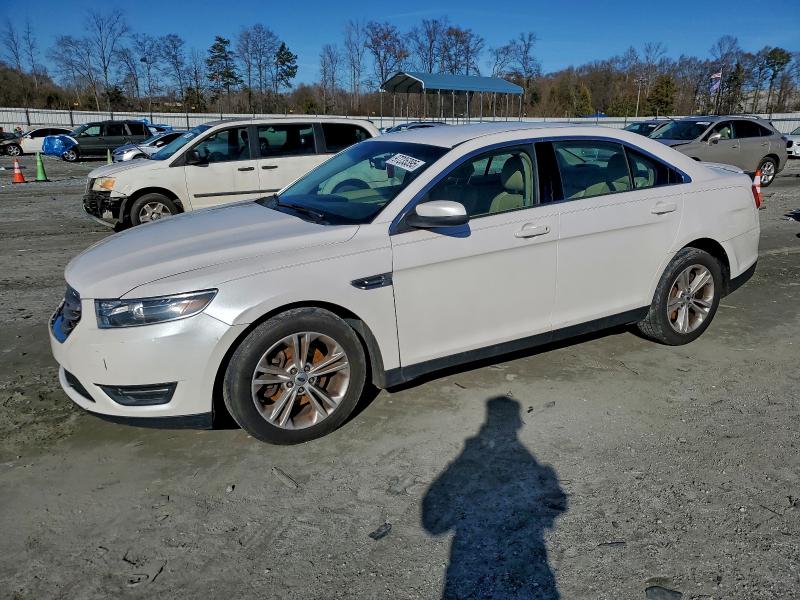 1FAHP2E88FG101947