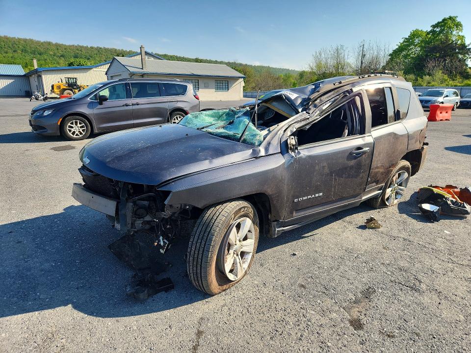 2016 JEEP COMPASS — VIN 1C4NJDBB1GD572853