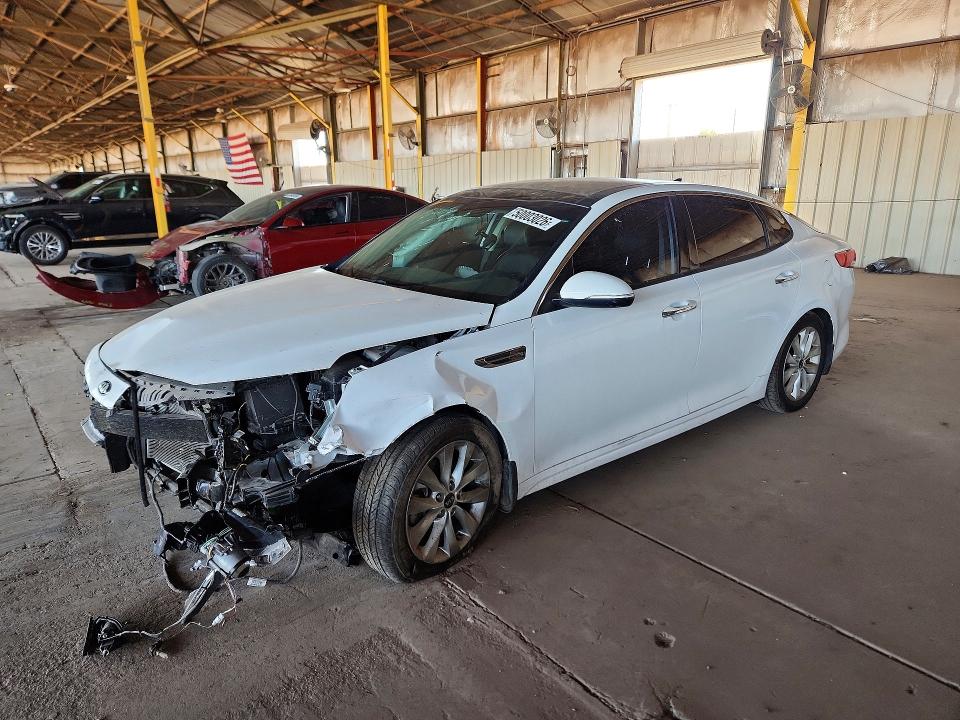 2016 KIA OPTIMA — VIN 5XXGU4L32GG115594