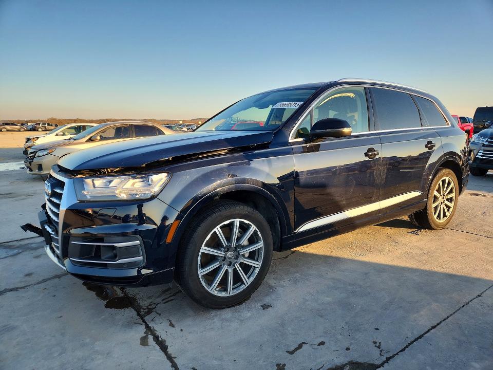 2017 AUDI Q7 — VIN WA1LAAF79HD033503