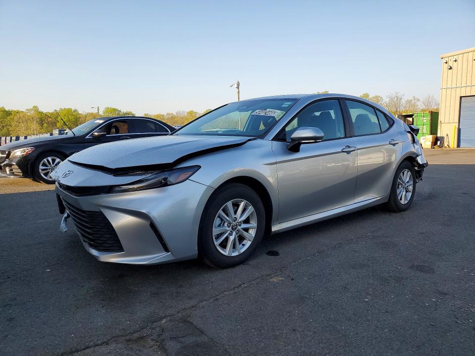2026 TOYOTA CAMRY — VIN 4T1DAACK7TU698830