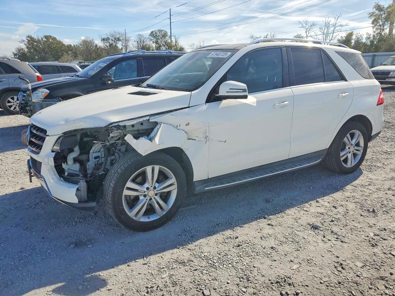 2015 MERCEDES-BENZ ML 350 4MA — VIN 4JGDA5HB3FA618610