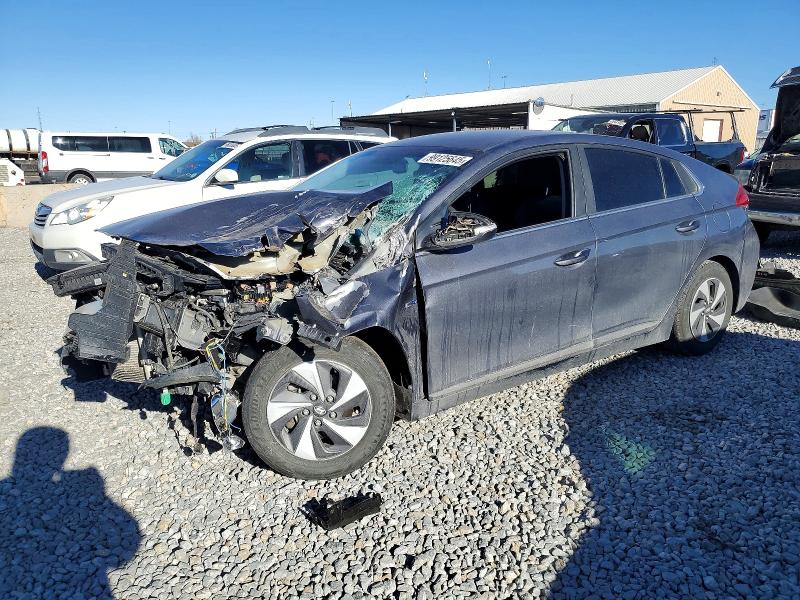 2018 HYUNDAI IONIQ — VIN KMHC75LC3JU065958