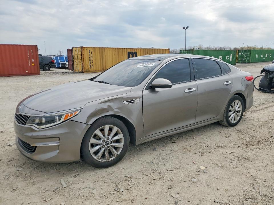 2016 KIA OPTIMA — VIN 5XXGU4L31GG114999