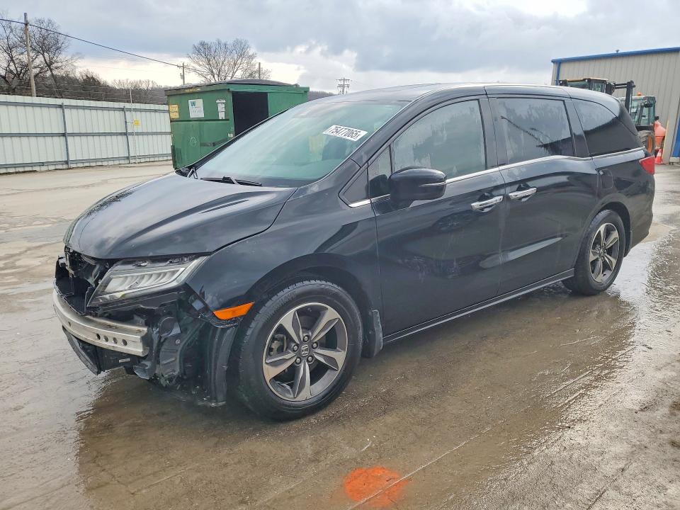 2018 HONDA ODYSSEY — VIN 5FNRL6H88JB061739