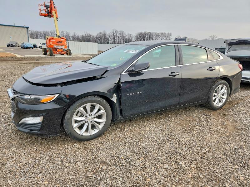 2019 CHEVROLET MALIBU LT — VIN 1G1ZD5ST8KF139172
