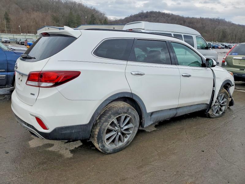 2017 HYUNDAI SANTA FE S — VIN KM8SMDHFXHU182870
