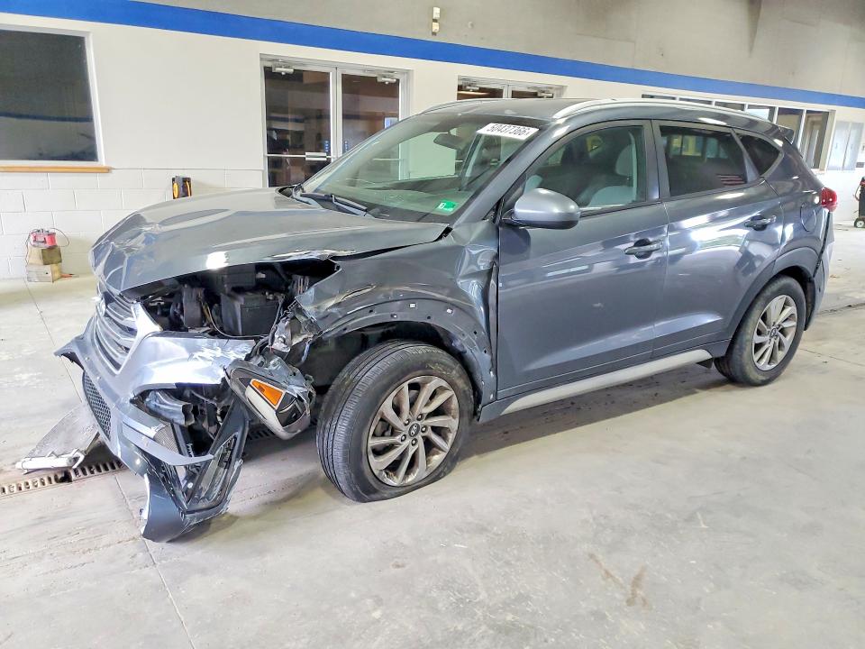 2018 HYUNDAI TUCSON — VIN KM8J33A47JU596891