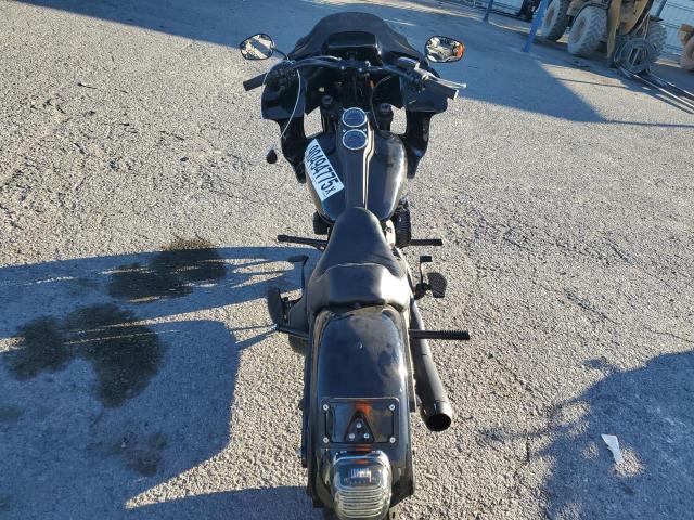 1HD1YWK18LB073369