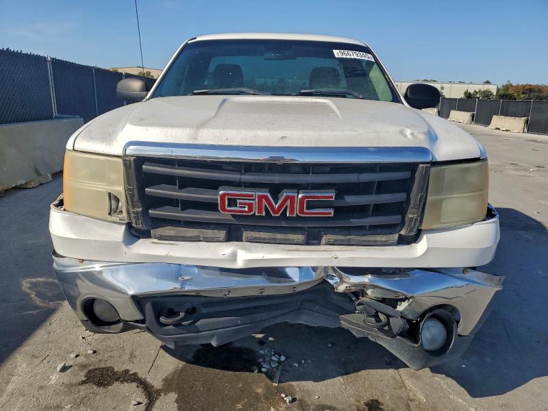 1GTEC14C38Z900437