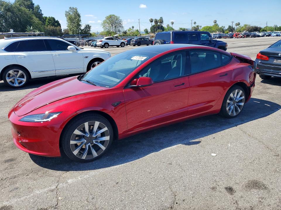 2025 TESLA MODEL 3 — VIN 5YJ3E1EA8SF000693
