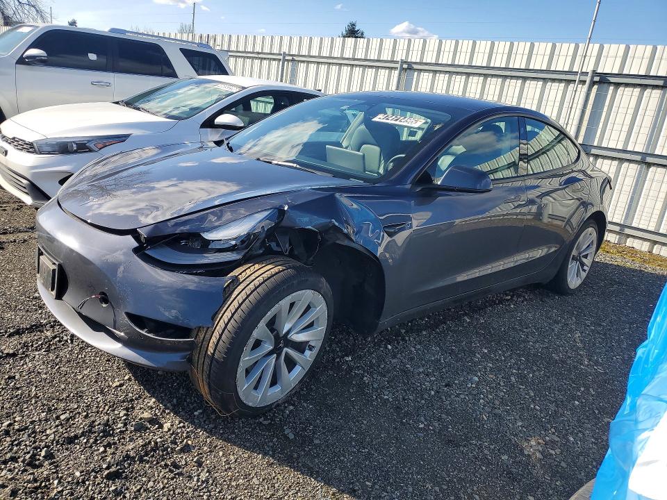 2022 TESLA MODEL 3 — VIN 5YJ3E1EA7NF304666