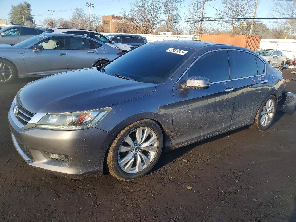 2015 HONDA ACCORD — VIN 1HGCR3F86FA001661