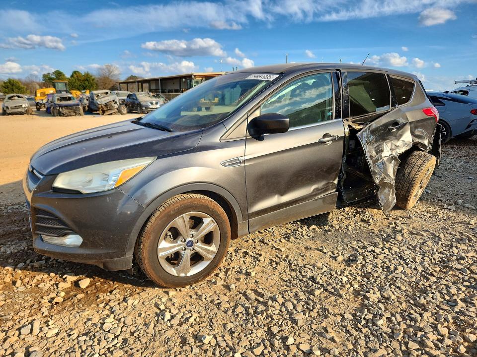 2015 FORD ESCAPE — VIN 1FMCU0GX4FUB33295