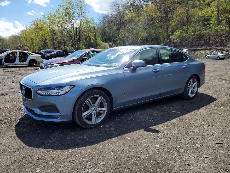 2018 VOLVO S90 — VIN LVY982MK6JP023940