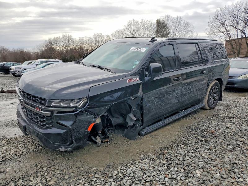 2022 CHEVROLET SUBURBAN — VIN 1GNSKDKDXNR124894