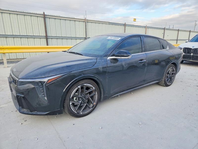 2025 KIA K4 — VIN 3KPFW4DE2SE203892