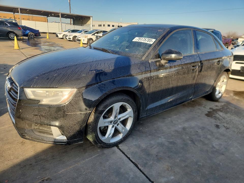 2017 AUDI A3 PREMIUM — VIN WAUAUGFF8H1052718