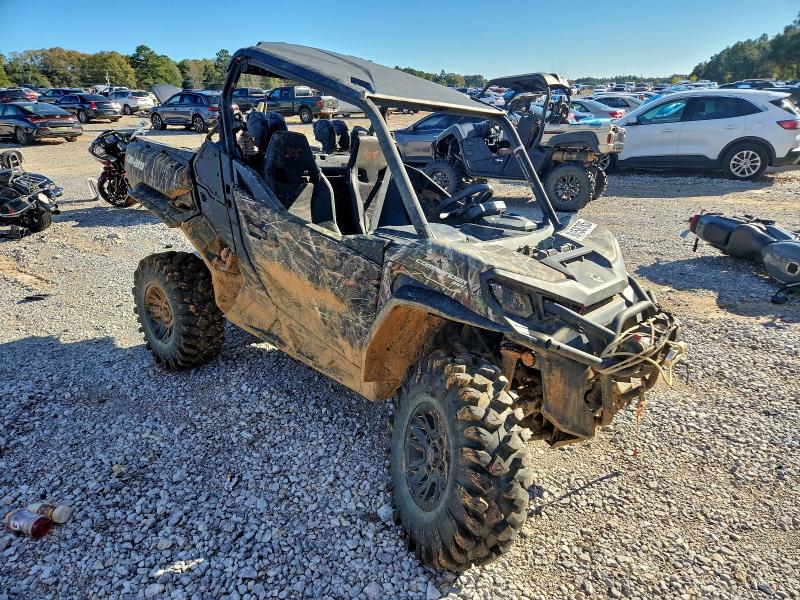 2025 CAN-AM COMMANDER — VIN 3JBAWAX42SE000063