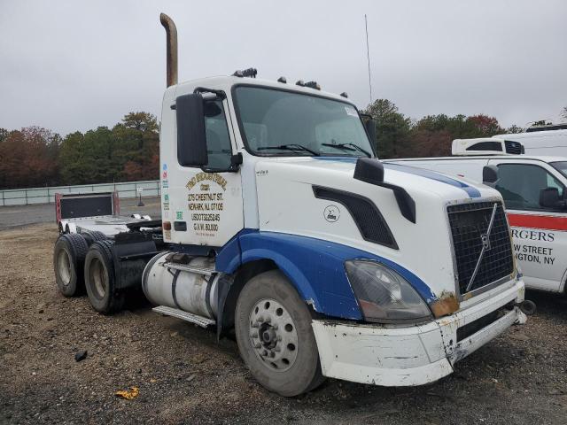 2007 VOLVO VNL — VIN 4V4NC9TG57N455826