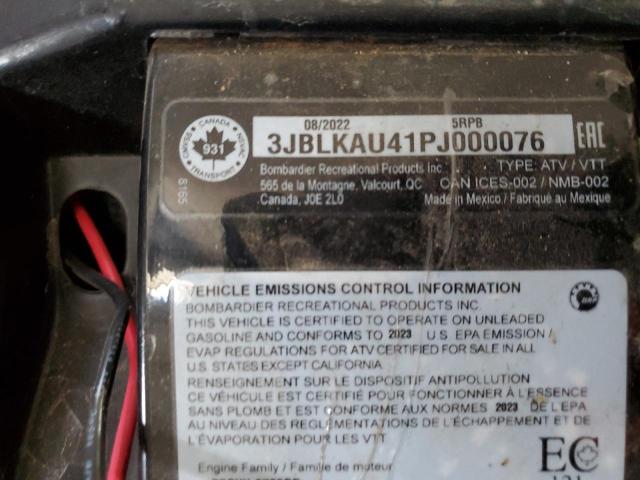 3JBLKAU41PJ000076
